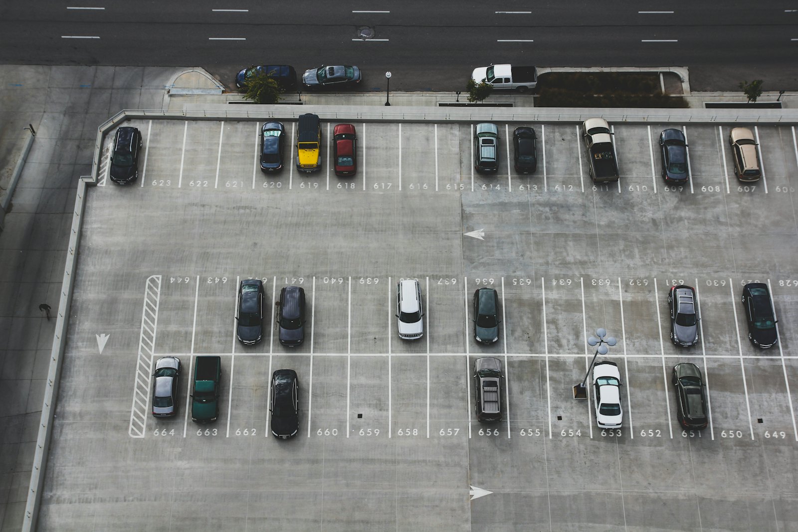 Vue aérienne d'un parking